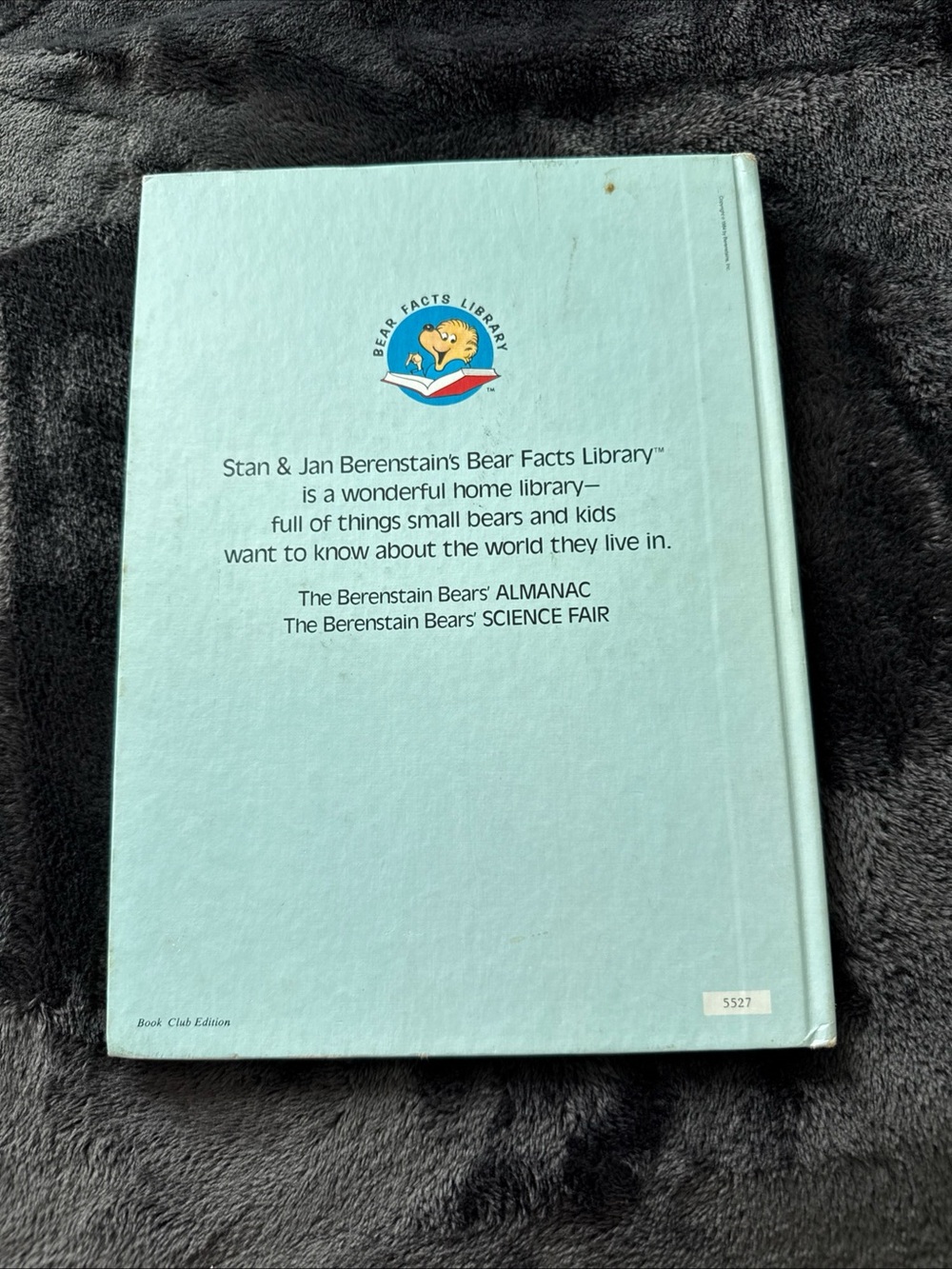Vintage The Berenstain Bears' Almanac - Light Blue Hardcover 1973 print - Picture 4 of 4